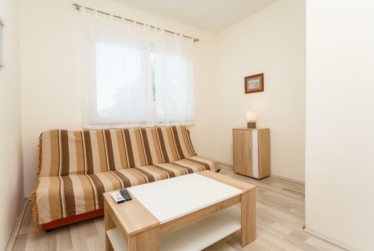 Apartman Jezevac Krk Town Kültér fotó
